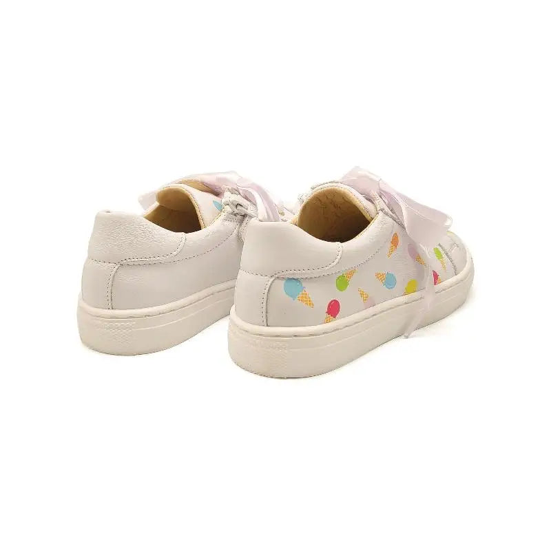andanines-white-sneaker-icecream-girls