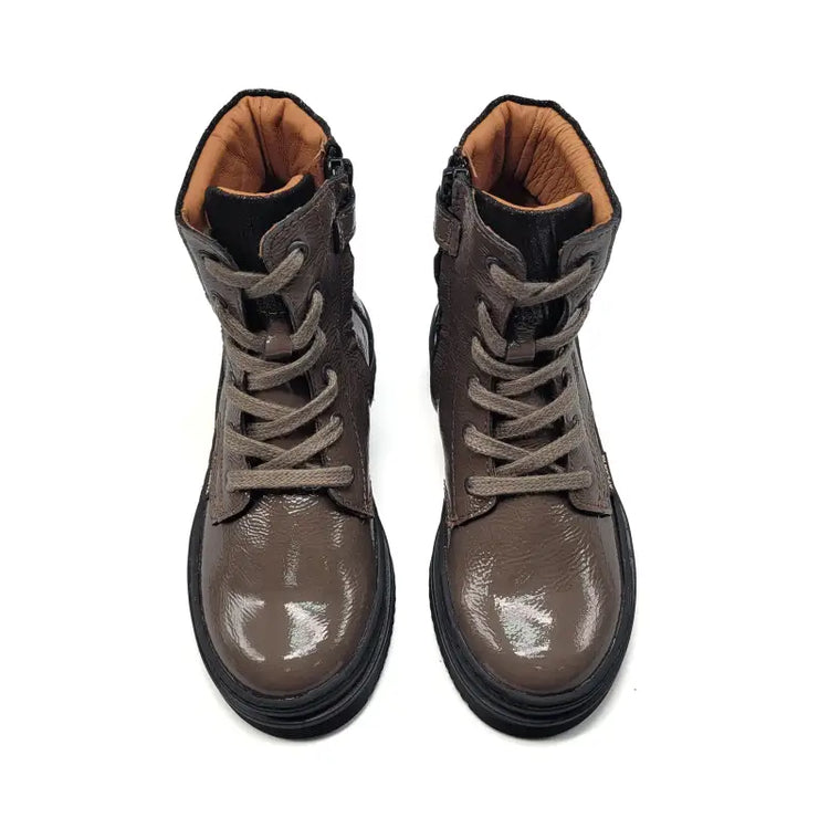 Atlanta mocassin taupe crinkle boot 111c