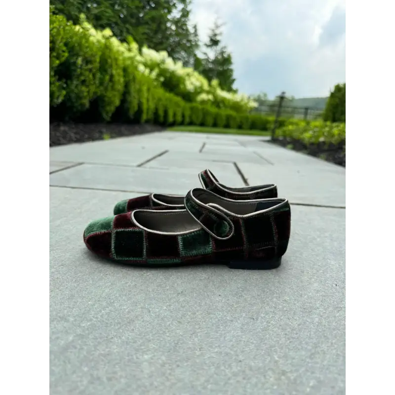 brunellis-green-quilt-velvet-shoe-girls