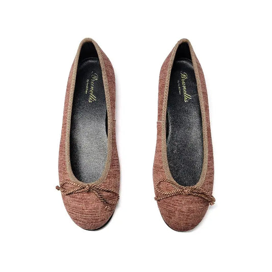brunellis-pink-lined-ballet-shoes-girls