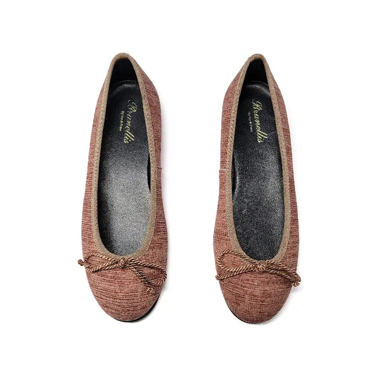 brunellis-pink-lined-ballet-shoes-girls