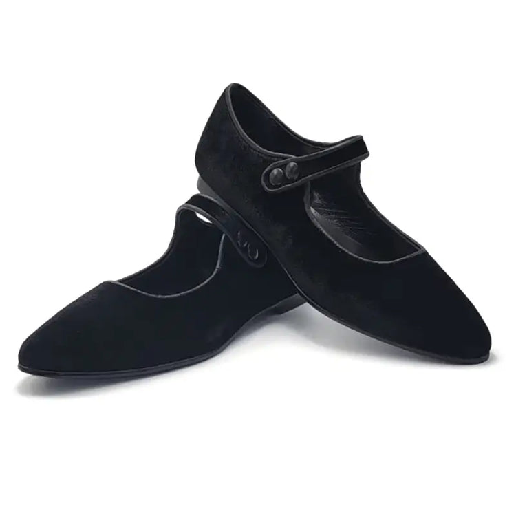 Geppettos black velvet pointy mary jane - girls