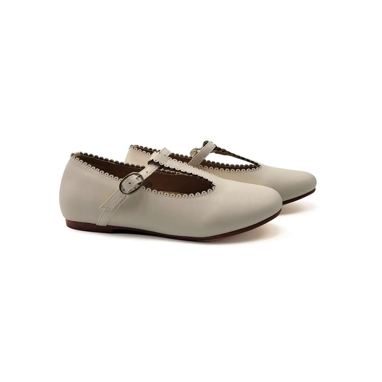 Mamelina white scalloped t strap mary jane fast shipping