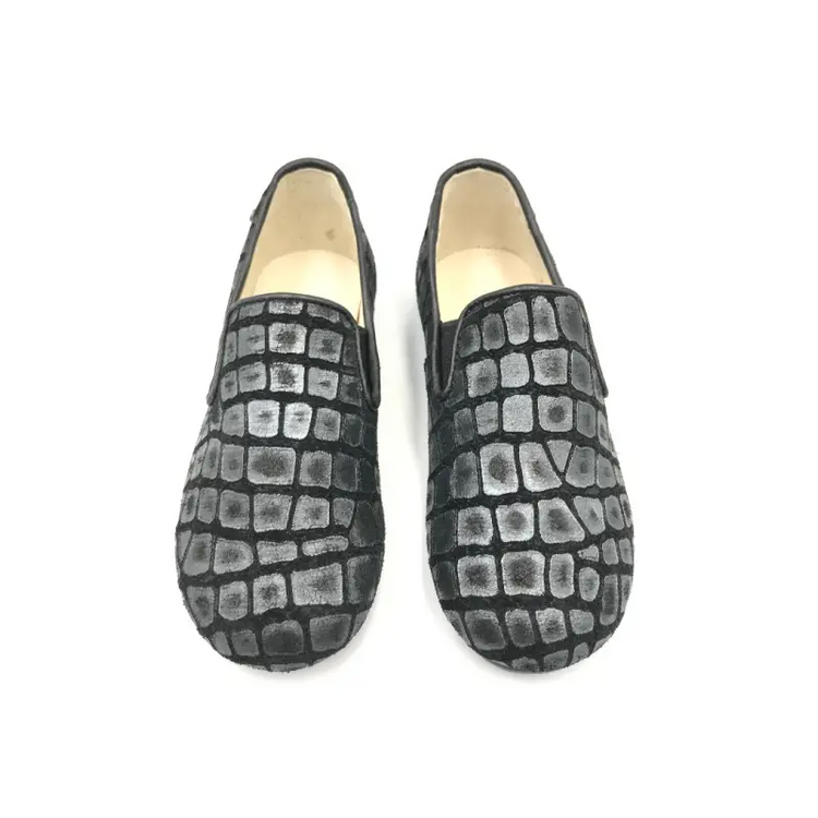 manuela-de-juan-black-crocodile-loafer-boys