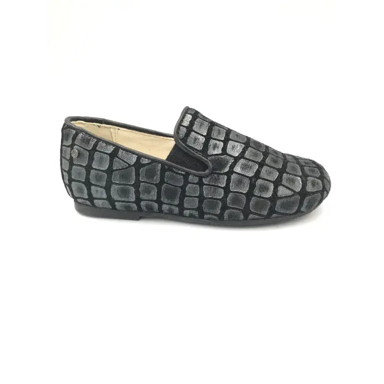 manuela-de-juan-black-crocodile-loafer-boys