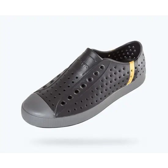 natives-jefferson-black-gold-grey-girls