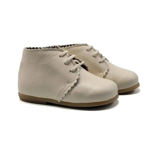 pepe-froth-milk-flower-lace-baby-bootie-side