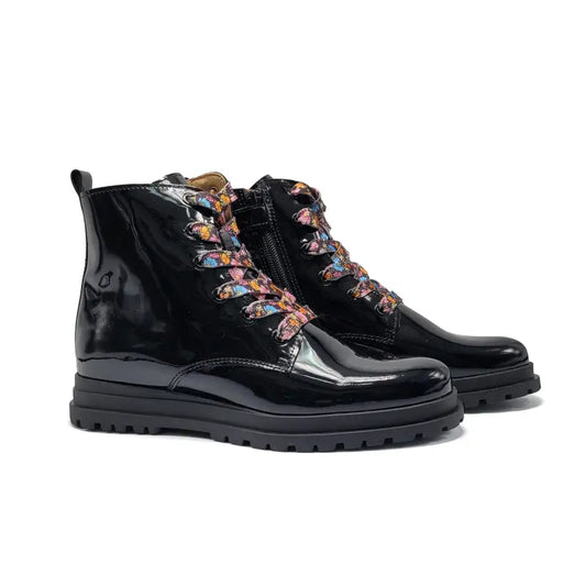 Porte 21521 black patent boots