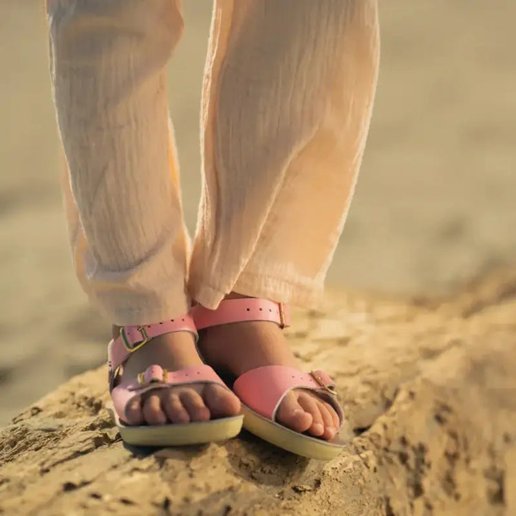 Salt water surfer salmon sandal - water sandal