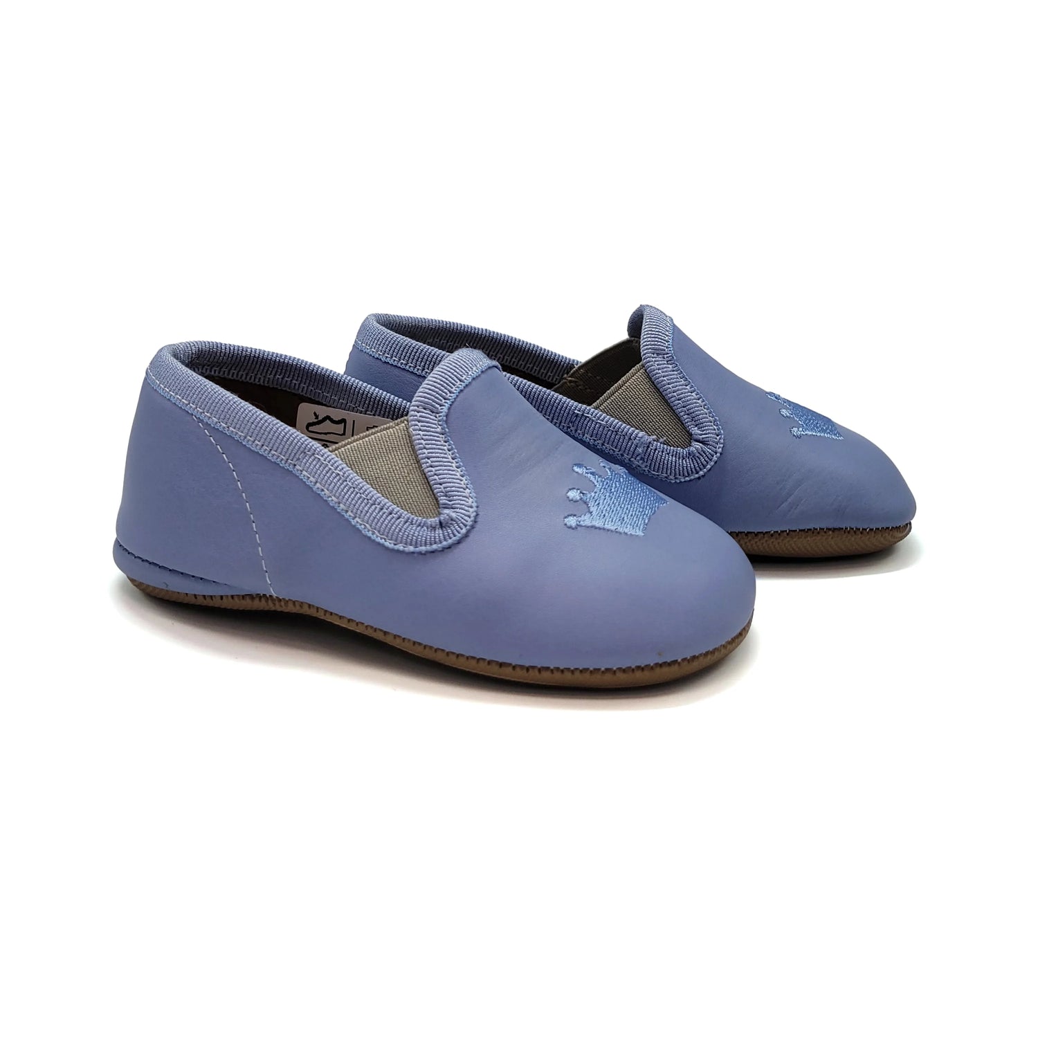 Pepe' Pigeon Blue Crown Embroidered Soft Smoking Slip on  280