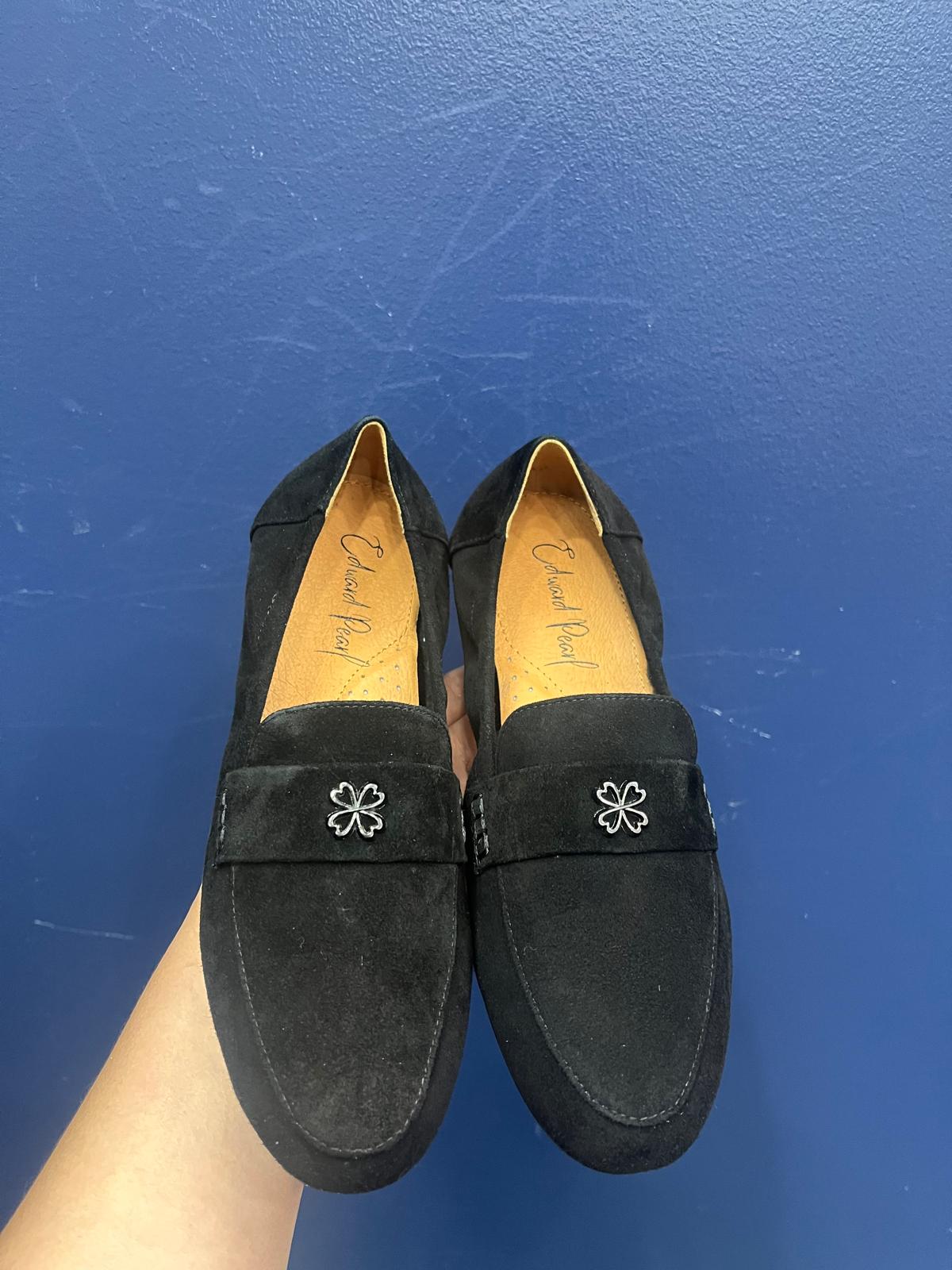 Edward Pearl Black Velvet Clover Loafer 193617