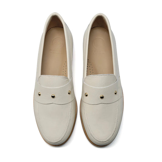 blublonc-caylee-lvory-gold-stud-loafer-top