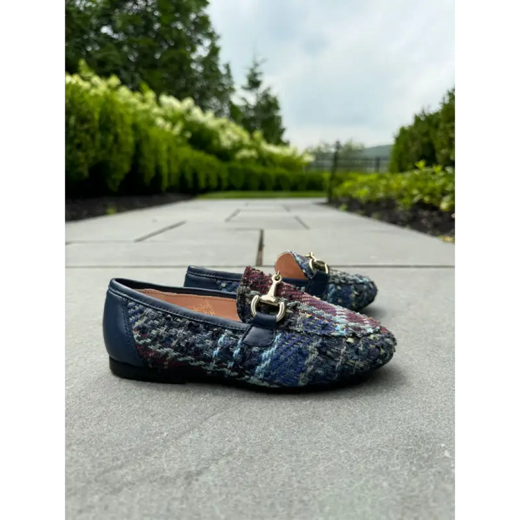 brunellis-blue-tweed-boys