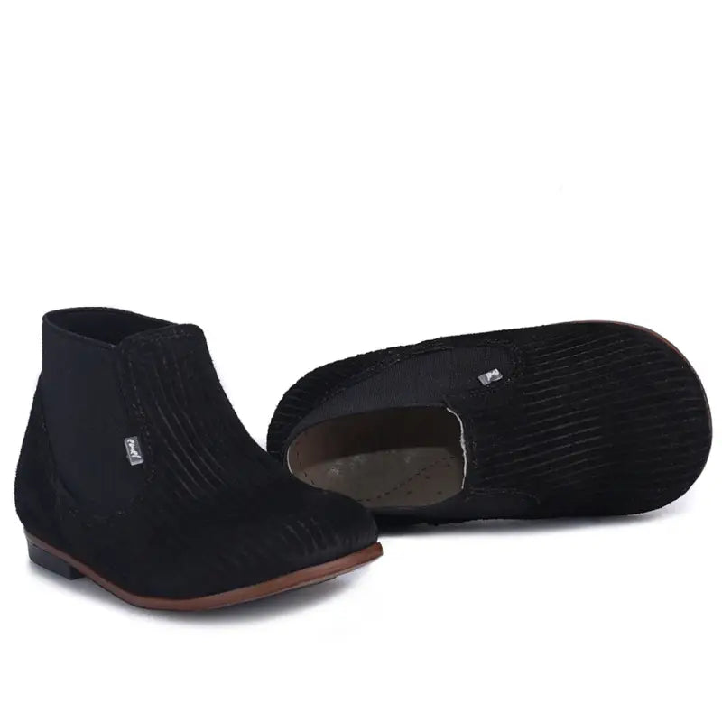 Emel black corduroy toddl first walker