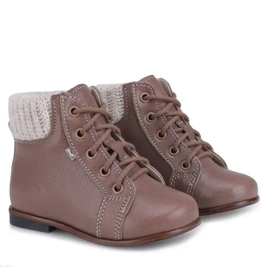 Pair of brown children's boots with white knit cuffs 
