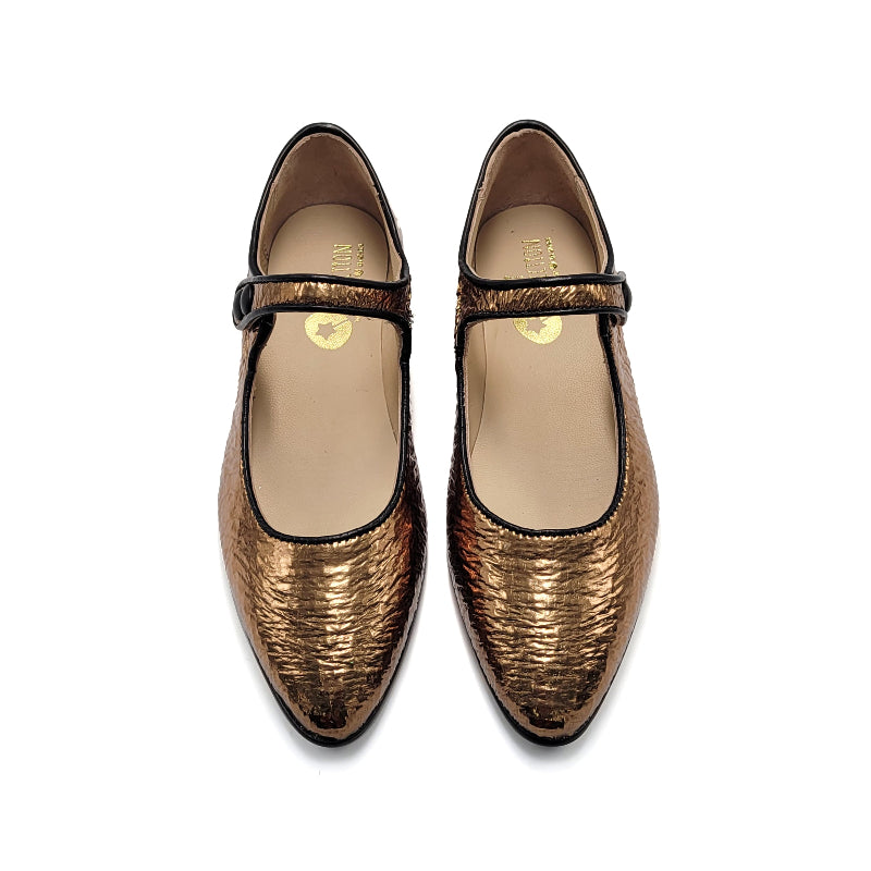 lmdi-gold-foil-pointy-shoes-girls