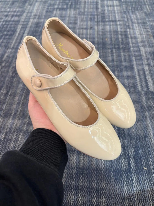 Mamelina tan patent mary jane shoes fast shipping