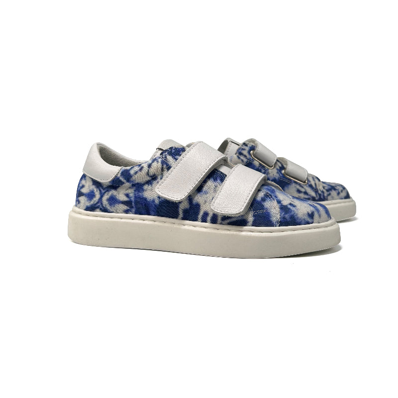 manuela-blue-tie-dye-velcro-sneaker-boys