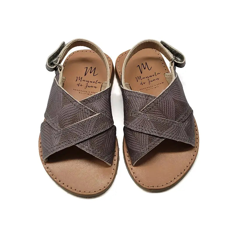 manuela-de-juan-army-green-sandal-boys