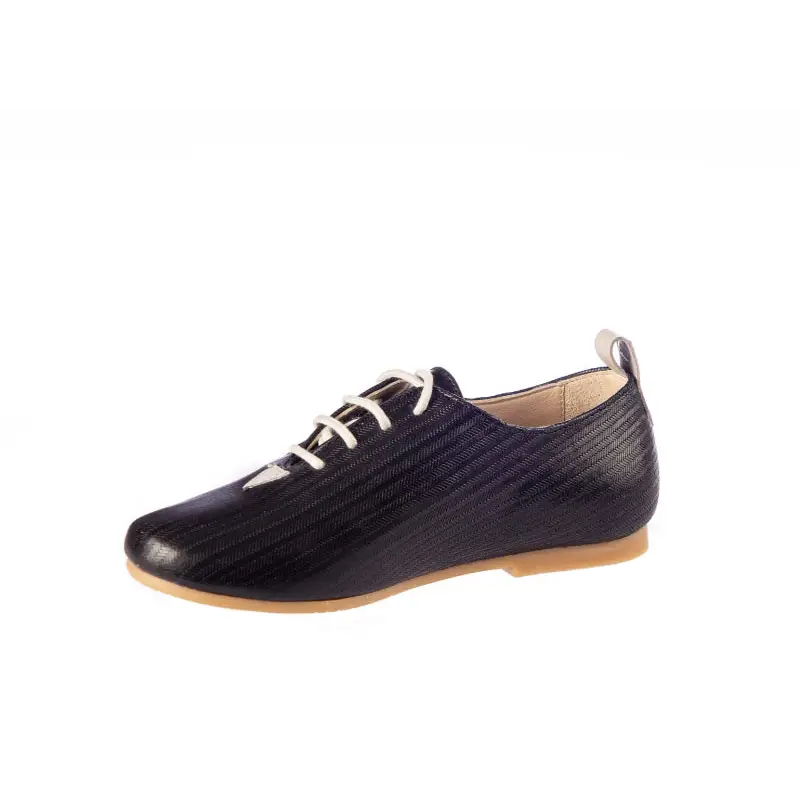 manuela-de-juan-black-textured-lace-boys