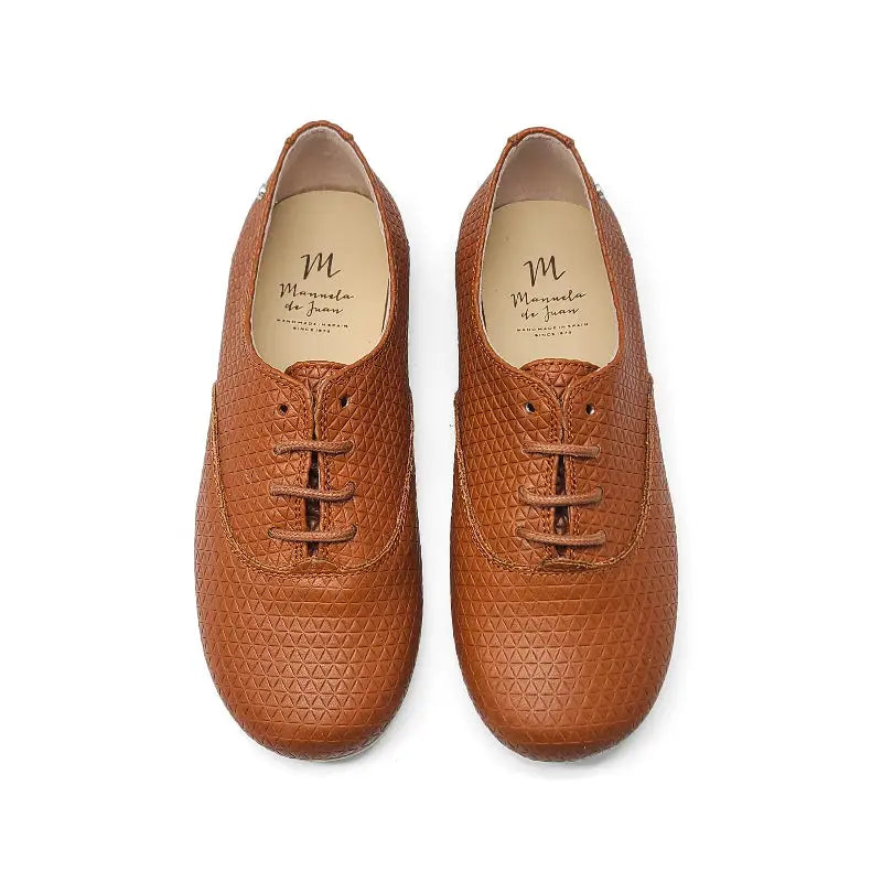 manuela-de-juan-cognac-triangle-lace-shoe-boys