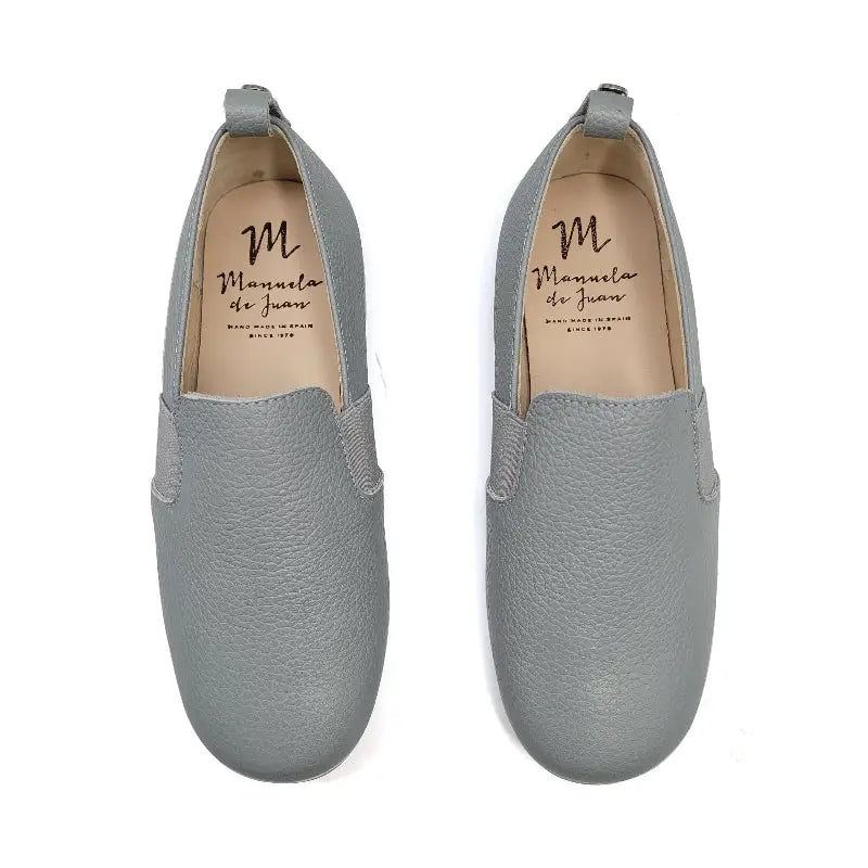 manuela-de-juan-light-grey-pebble-smoking-shoe-boys
