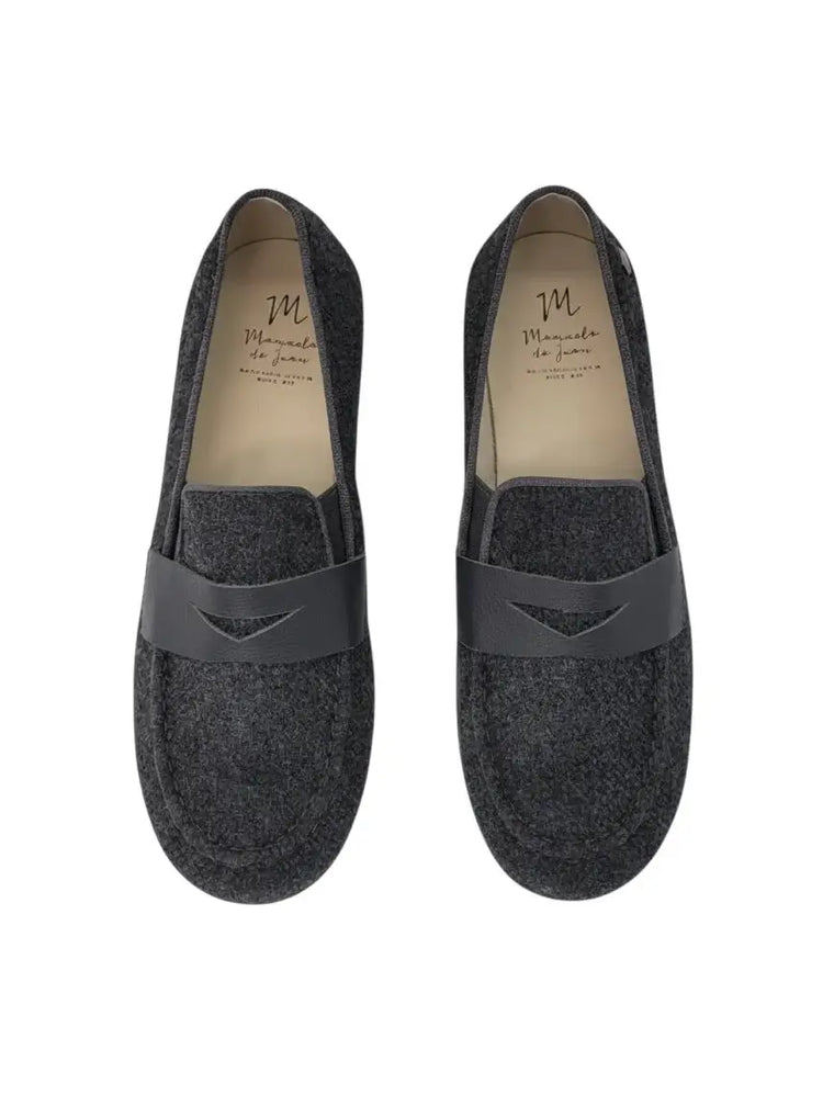 Manuela de juan miqueas grey flannel penny loafer | kids fast shipping