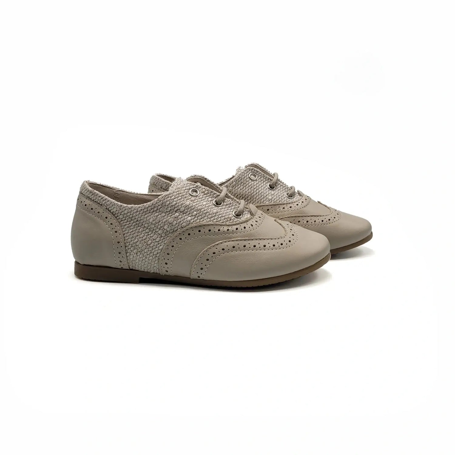 Manuela de juan ivory lace wingtip oxford shoes fast shipping