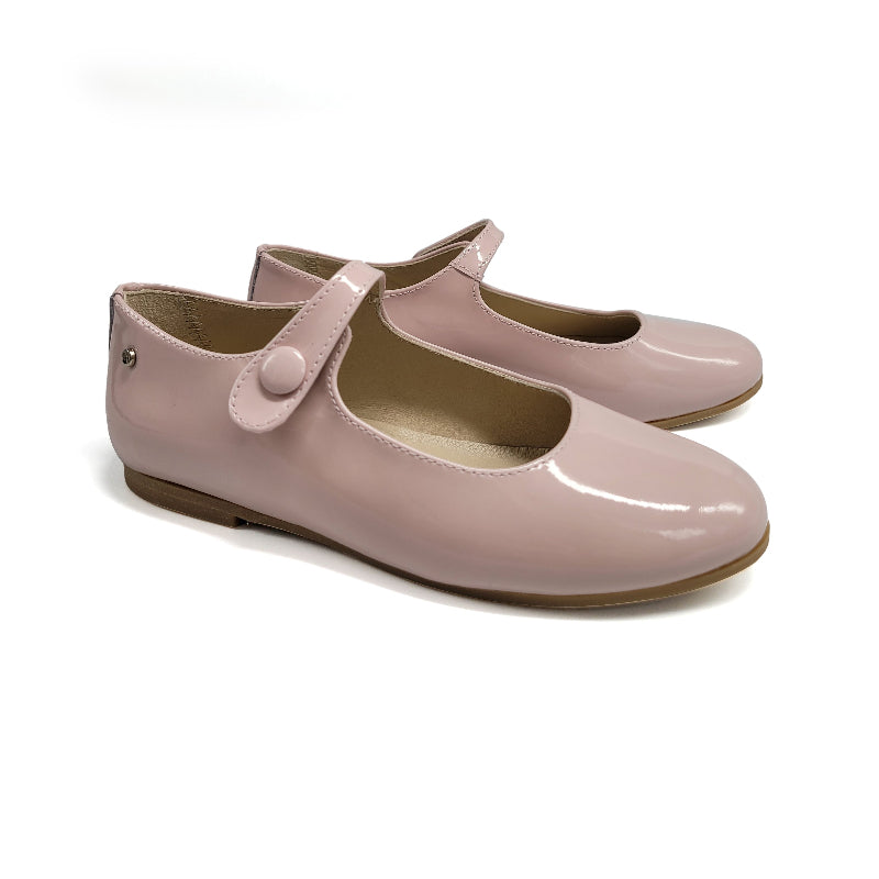 manuela-de-juan-soft-lilac-pink-patent-girls