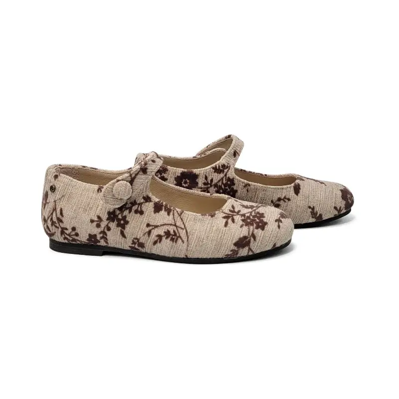 Manuela-De-Juan-Taupe-Floral-Mary-Jane-GIRLS