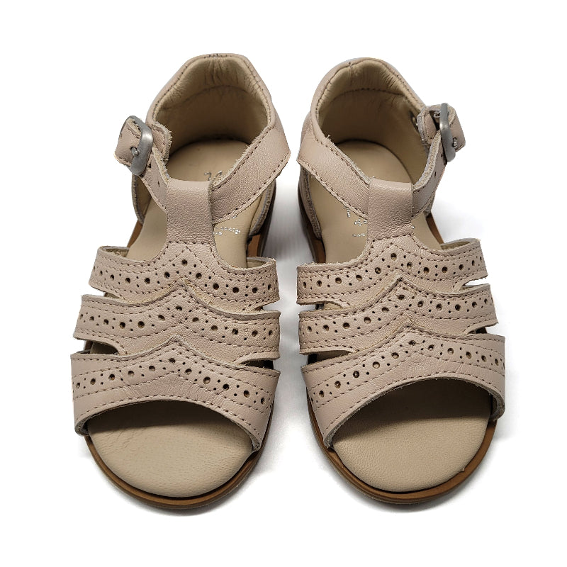 manuela-de-juan-taupe-sandal-boys