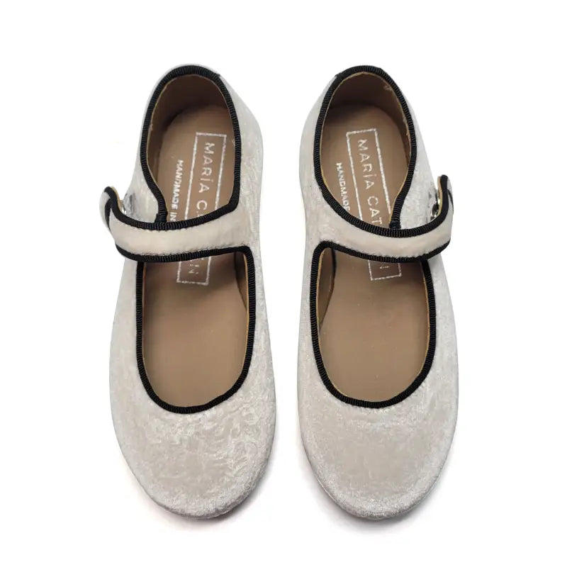 Maria catalan white floral velvet mary jane 380609