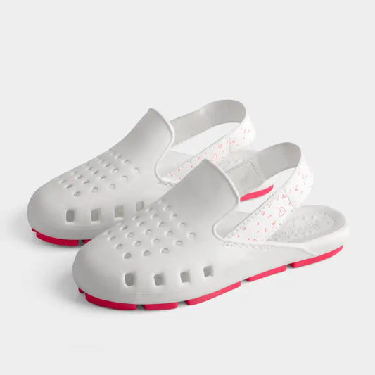 slingers-white-doodle-slingback-water-shoes-girls