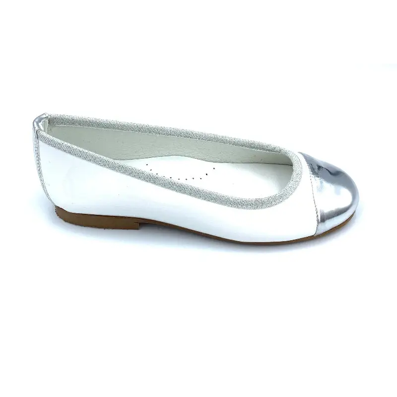 zubii-white-silver-slipon-girls-shoes