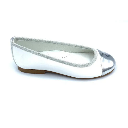 zubii-white-silver-slipon-girls-shoes
