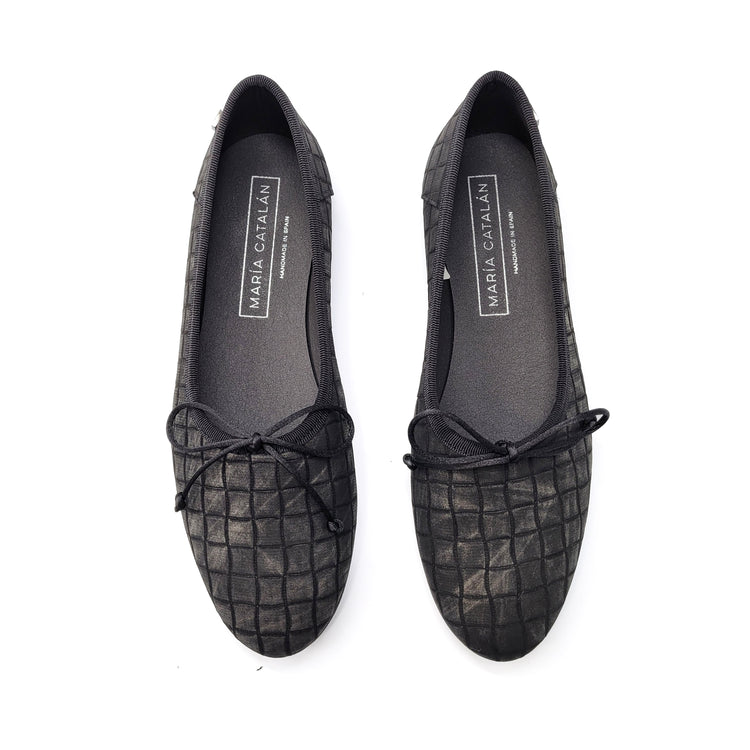 Maria Catalan Black Crocodile Shimmer Ballet Flat 605710