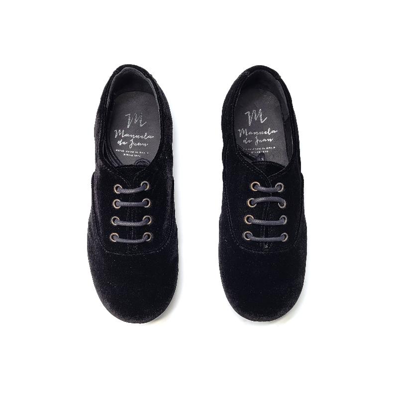 Manuela-De-Juan-Black-Velvet-Lace-Derby-BOYS