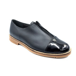Geppettos Black Leather Zipper Front Shoe GP0562