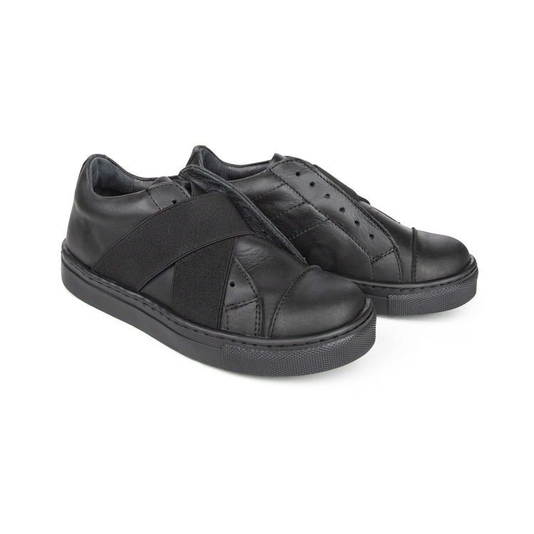 Blublonc Black Criss Cross Slip on Sneaker A5030