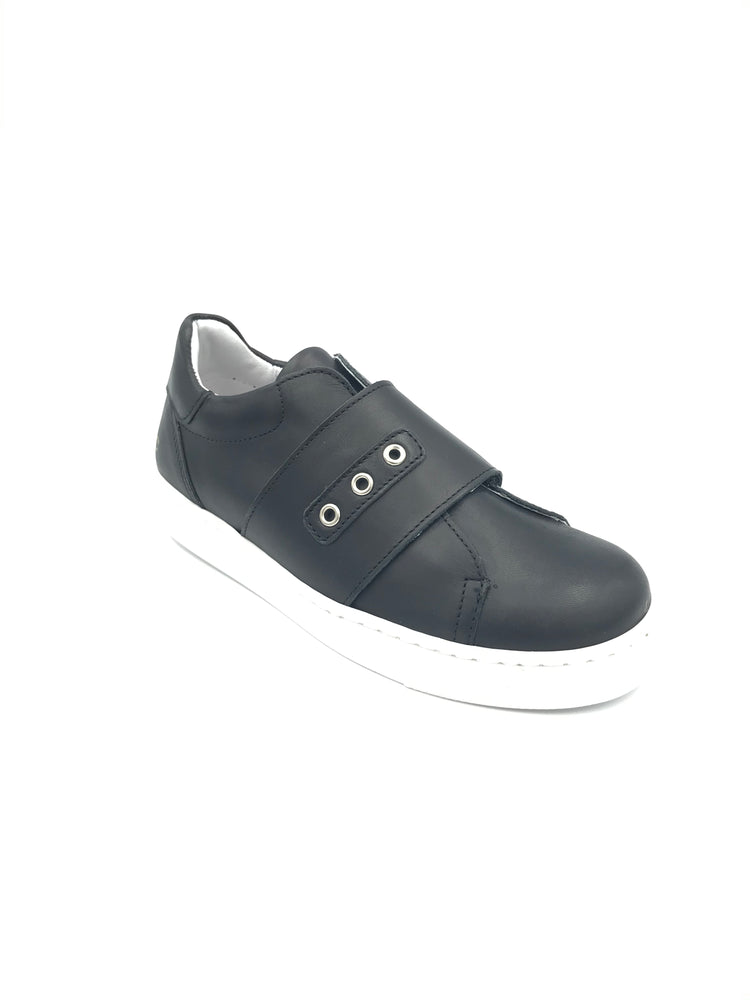 Blublonc Black Velcro Sneaker A5011