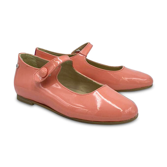 manuela-de-juan-peach-patent-leather-shoes-girls