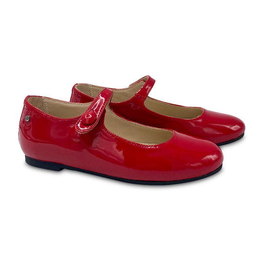 manuela-de-juan-red-patent-leather-shoes-girls